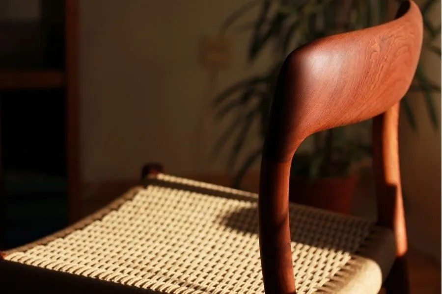 ヴィンテージのチークの家具